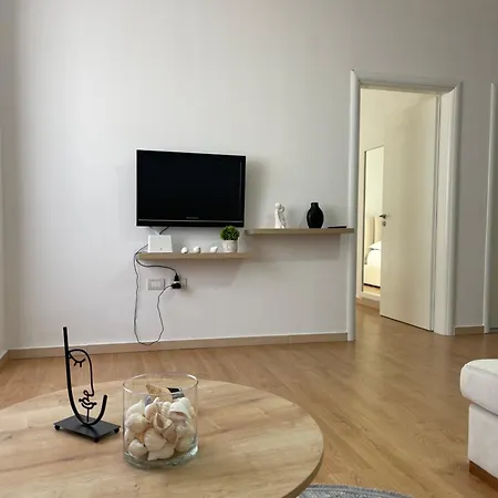 Apartment Em Durres