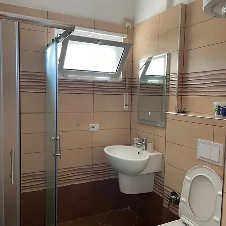 Apartment Em Durres